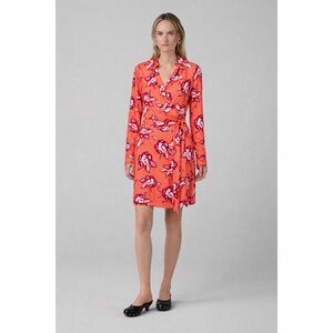 Diane Von Furstenberg Julian Silk Blend Floral Wrap Dress